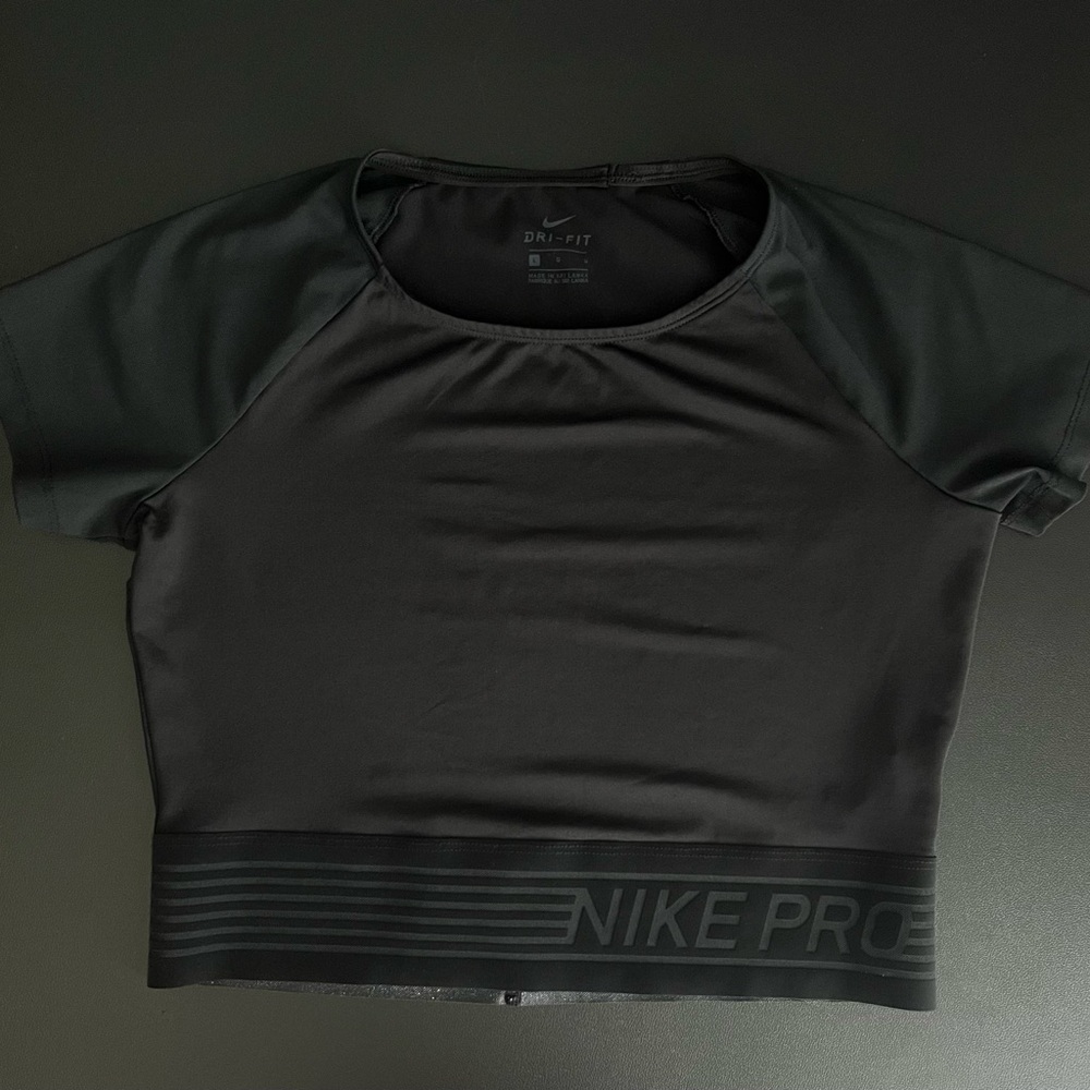 Nike Pro Dri-FIT Women's shirt